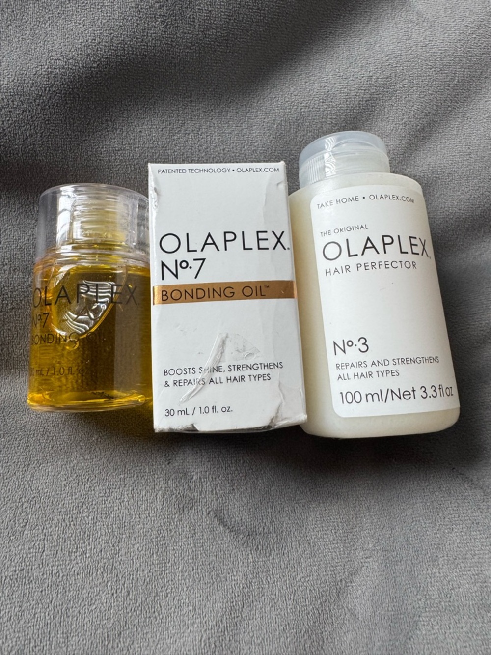 OLAPLEX No.7 Bonding Oil & No.3 Hair Perfector - Yellow, White
